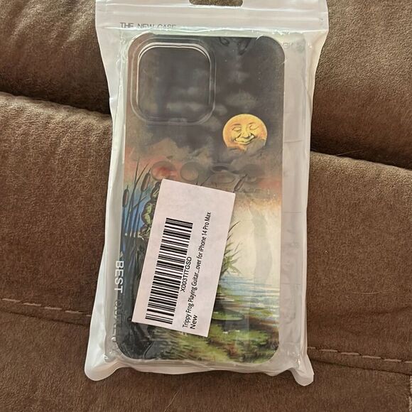 Trippy Frog Playing Guitar Case Compatible with iPhone 14 Pro Max. NEW!! - Picture 5 of 7